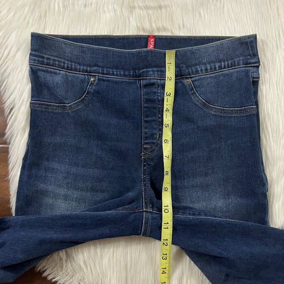 Spanx Women's Size Medium Distressed Medium Wash Ankle Skinny Jegging Jeans - Picture 5 of 10